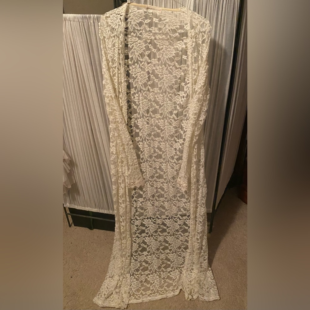 LACE COVER UP - HAUTE SOCIETY made/w love ❤️